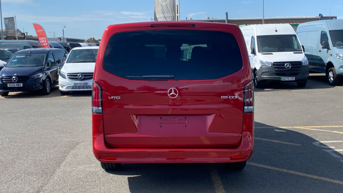 Mercedes-Benz Vito L2 Diesel Rwd 119CDI Select Crew Van 9G-Tronic - Image 10
